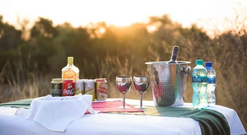 Mziki Safari Lodge Beestekraal  Ngoại thất bức ảnh