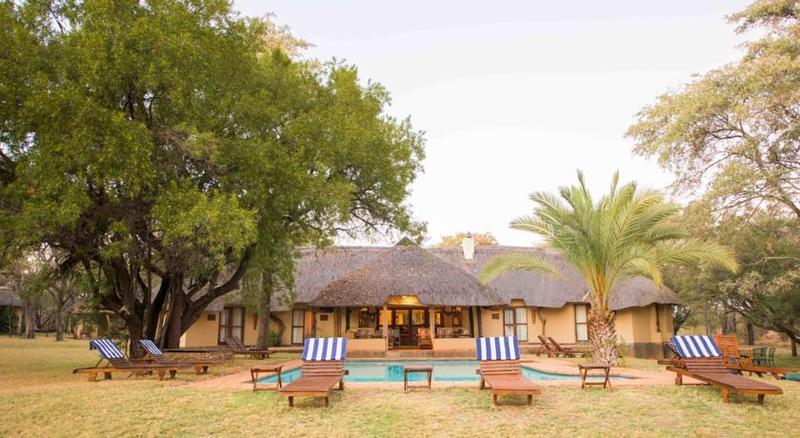 Mziki Safari Lodge Beestekraal  Ngoại thất bức ảnh