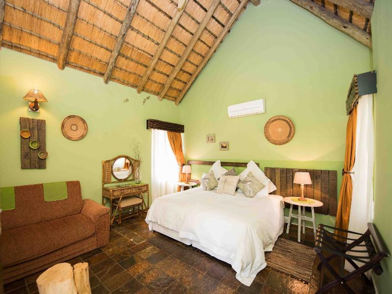 Mziki Safari Lodge Beestekraal  Ngoại thất bức ảnh