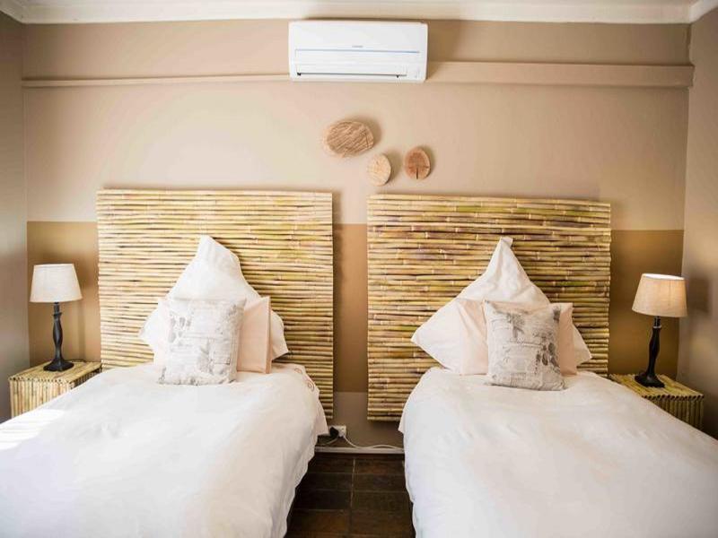 Mziki Safari Lodge Beestekraal  Ngoại thất bức ảnh