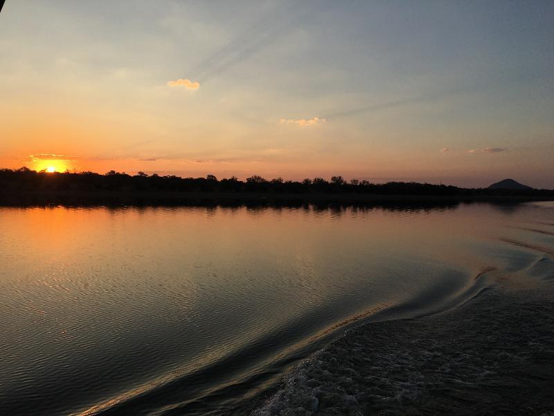 Mziki Safari Lodge Beestekraal  Ngoại thất bức ảnh